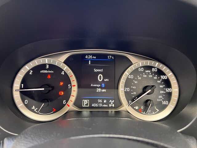 Nissan 2.3DCI TT (EU6DT) TEKNA DOUB CAB 4WD PICKUP 2.3DCI TT (EU6DT) TEKNA DOUB CAB 4WD PICKUP