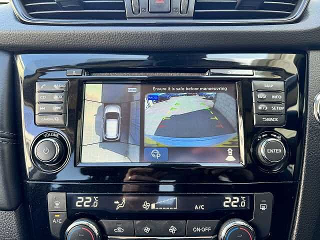 Nissan X-Trail 1.6 dCi Tekna 5-Door Station Wagon