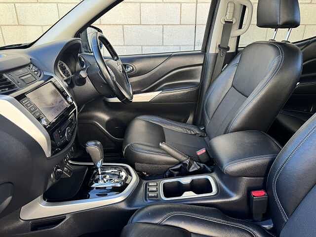 Nissan Navara 2.3dCi TT (EU6dt) N-Guard Double 4WD Pickup