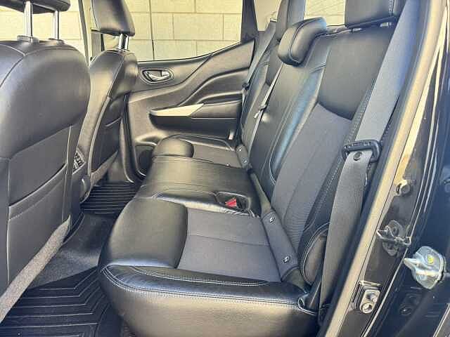 Nissan Navara 2.3dCi TT (EU6dt) N-Guard Double 4WD Pickup