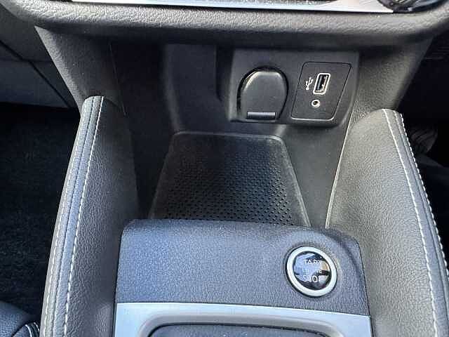 Nissan Micra 1.0 IG-T 100 Tekna (LEATHER) 5dr