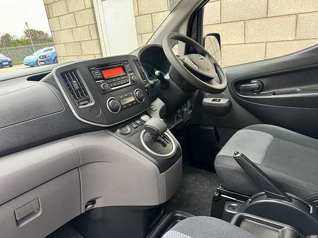 Nissan E-nv200 Combi 80kW Acenta 40kWh 5dr Auto [5 seat]