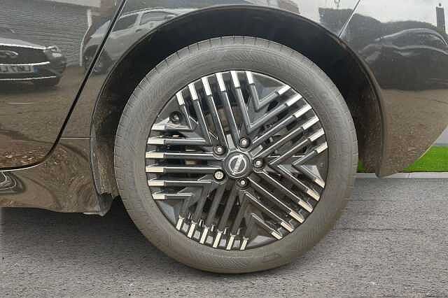 Nissan LEAF 110kW N-Connecta 39kWh 5dr Auto