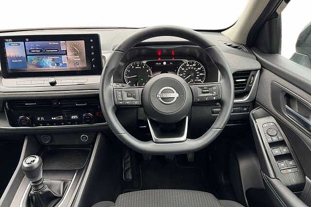 Nissan Qashqai 1.3 DiG-T MH Acenta Premium 5dr