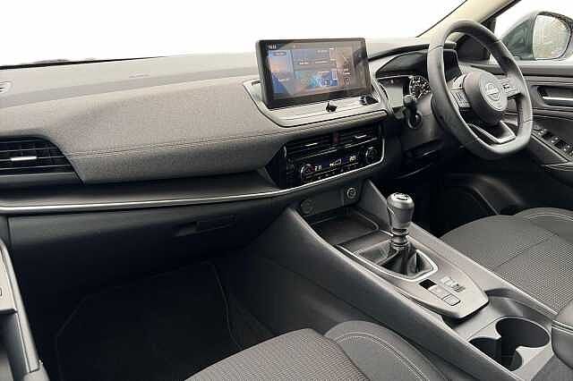 Nissan Qashqai 1.3 DiG-T MH Acenta Premium 5dr