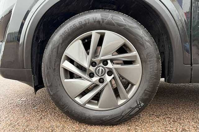 Nissan Qashqai 1.3 DiG-T MH Acenta Premium 5dr