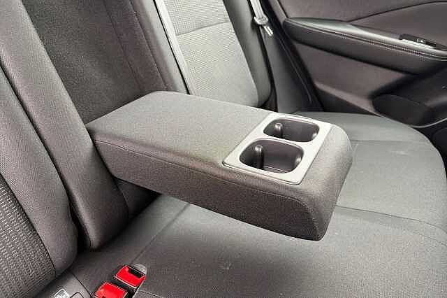 Nissan Qashqai 1.3 DiG-T MH Acenta Premium 5dr