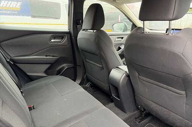 Nissan Qashqai 1.3 DiG-T MH Acenta Premium 5dr