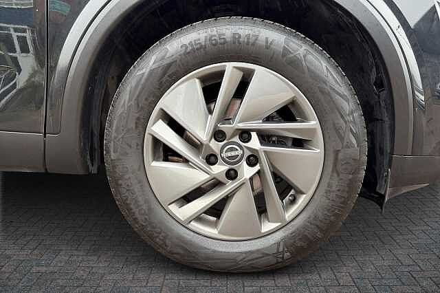 Nissan Qashqai 1.3 DiG-T MH Acenta Premium 5dr