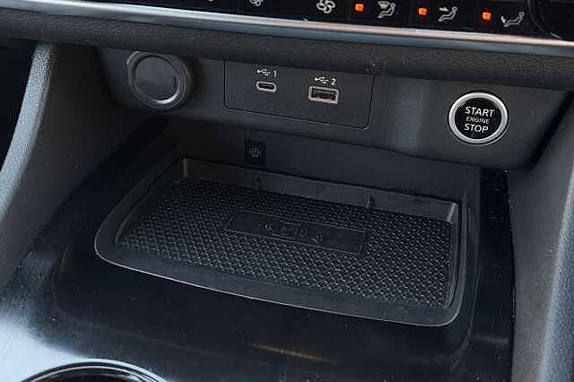 Nissan X-Trail 1.5 MHEV 163 Acenta Premium 5dr [7 Seat] Xtronic