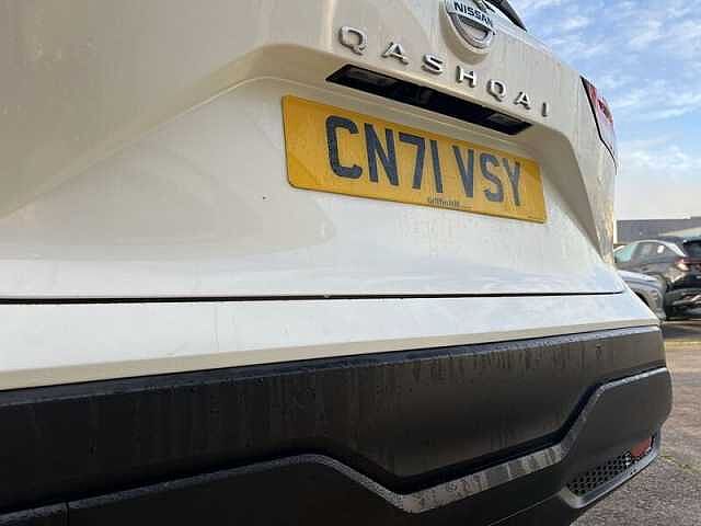 Nissan QASHQAI 1.3 DIG-T MHEV Acenta Premium SUV 5dr Petrol Hybrid Manual Euro 6 (s/s) (140 ps)