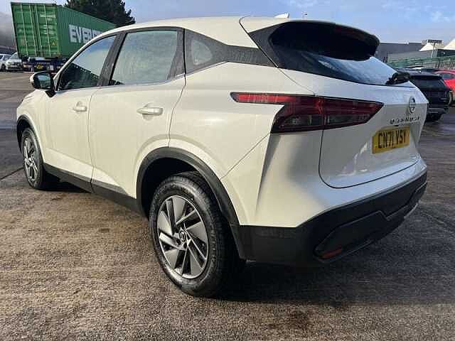 Nissan QASHQAI 1.3 DIG-T MHEV Acenta Premium SUV 5dr Petrol Hybrid Manual Euro 6 (s/s) (140 ps)