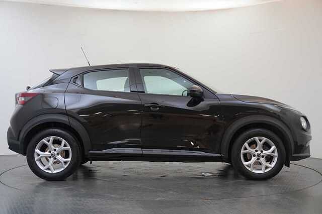 Nissan Juke 1.0 DIG-T 117 Acenta with Comfort Pack Upgrade