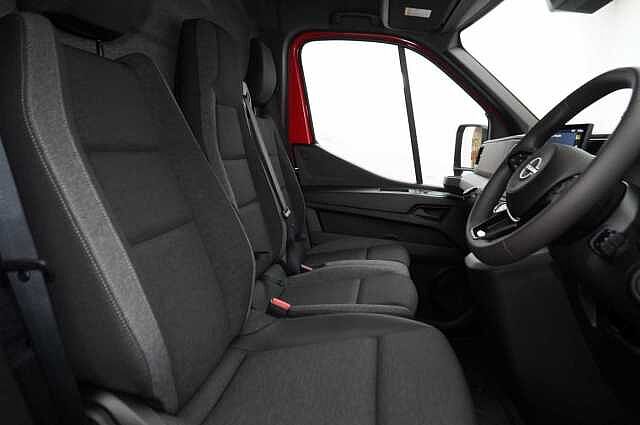 Nissan Interstar 2.0 dCi 130 Acenta L2 H2 3.5T Panel Van