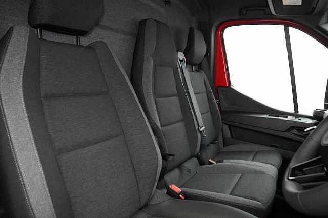 Nissan Interstar 2.0 dCi 130 Acenta L2 H2 3.5T Panel Van