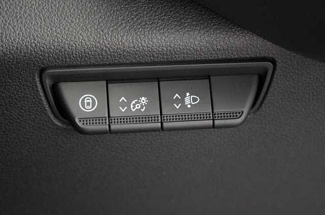 Nissan Interstar 2.0 dCi 130 Acenta L2 H2 3.5T Panel Van