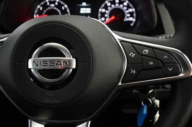 Nissan Primastar 2.0 dCi 150 Tekna Combi L1 SWB 3.0T with 9 Seats