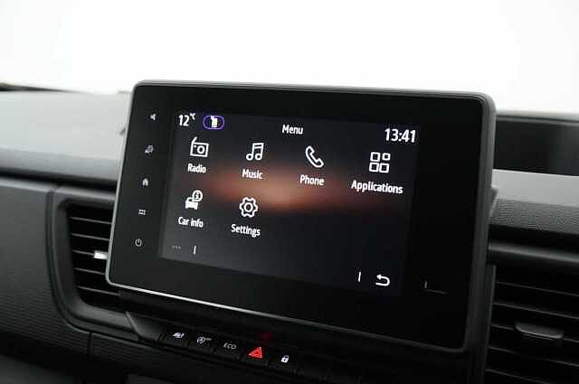 Nissan Primastar 2.0 dCi 150 Acenta L2 H1 3.0T Crew Van with 6 Seats and Air Con