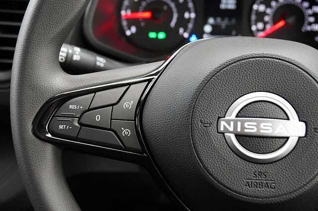 Nissan Primastar 2.0 dCi 150 Acenta L2 H1 3.0T Crew Van with 6 Seats and Air Con