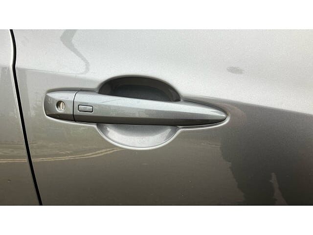 Nissan Juke 1.0 DiG-T N-Connecta 5dr Petrol Hatchback