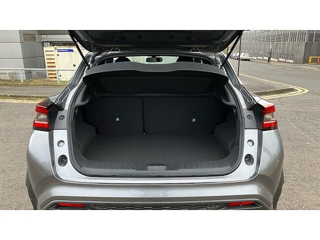 Nissan Juke 1.0 DiG-T N-Connecta 5dr Petrol Hatchback