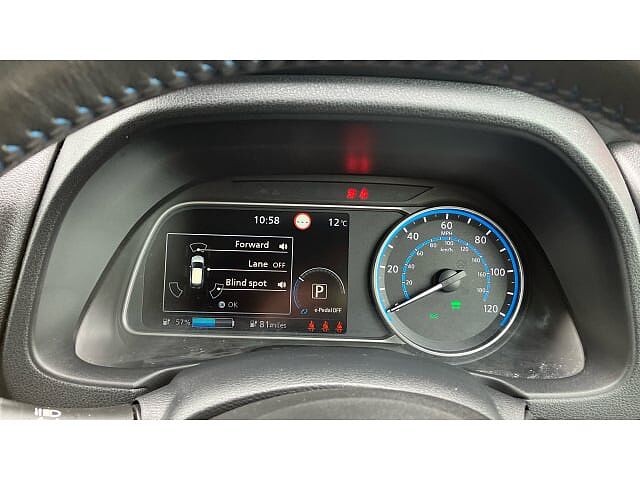 Nissan LEAF 110kW Acenta 39kWh 5dr Auto [Tech Pack] Electric Hatchback