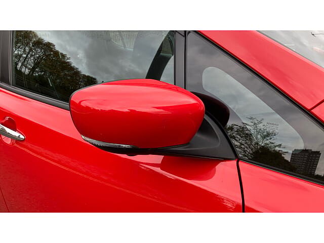 Nissan LEAF 110kW Acenta 39kWh 5dr Auto [Tech Pack] Electric Hatchback