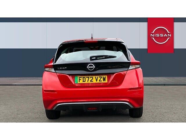 Nissan LEAF 110kW Acenta 39kWh 5dr Auto [Tech Pack] Electric Hatchback