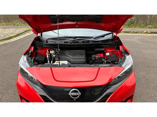 Nissan LEAF 110kW Acenta 39kWh 5dr Auto [Tech Pack] Electric Hatchback