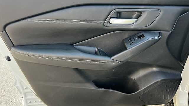 Nissan Qashqai 1.3 DiG-T MH Acenta Premium 5dr