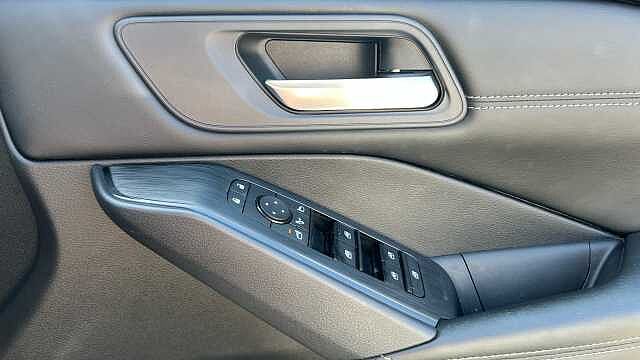 Nissan Qashqai 1.3 DiG-T MH Acenta Premium 5dr