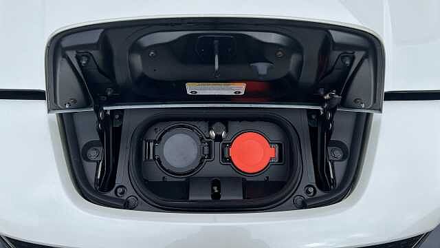 Nissan LEAF 110kW N-Connecta 39kWh 5dr Auto