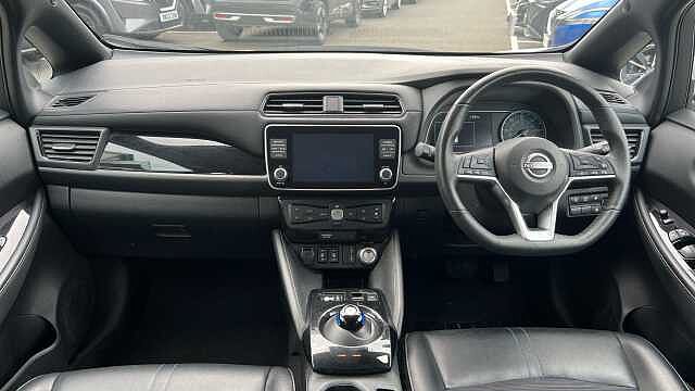 Nissan LEAF 110kW N-Connecta 39kWh 5dr Auto