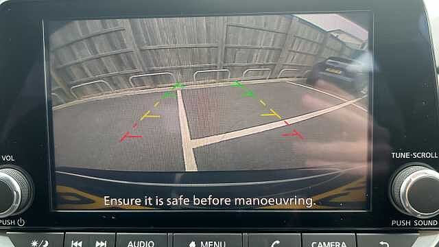 Nissan Qashqai 1.3 DiG-T MH Acenta Premium 5dr