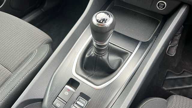 Nissan Qashqai 1.3 DiG-T MH Acenta Premium 5dr