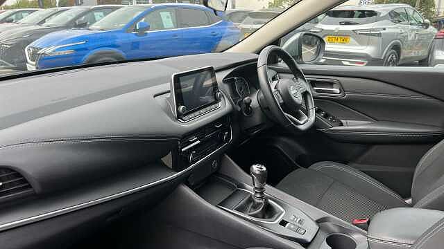 Nissan Qashqai 1.3 DiG-T MH Acenta Premium 5dr