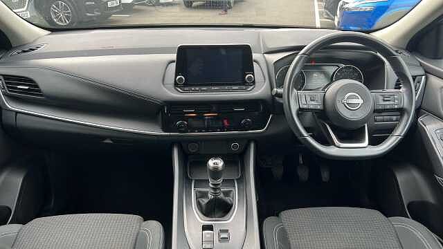 Nissan Qashqai 1.3 DiG-T MH Acenta Premium 5dr