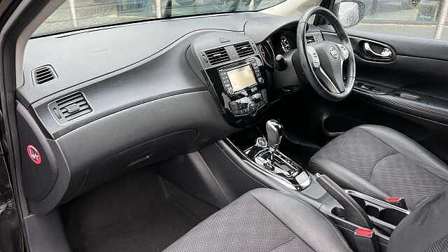 Nissan Pulsar PULSAR 1.2 DiG-T N-Connecta 5dr Xtronic