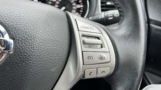 Nissan Pulsar PULSAR 1.2 DiG-T N-Connecta 5dr Xtronic