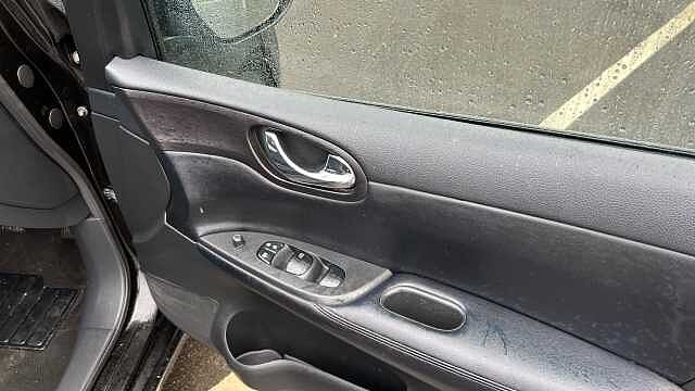 Nissan Pulsar PULSAR 1.2 DiG-T N-Connecta 5dr Xtronic