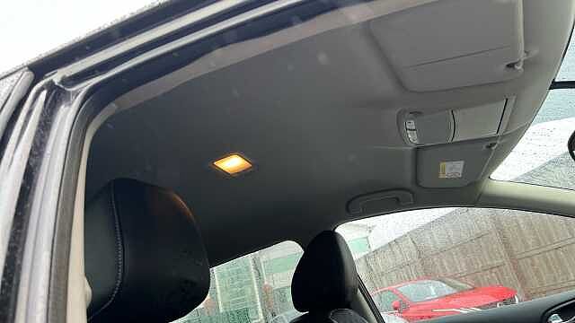 Nissan Pulsar PULSAR 1.2 DiG-T N-Connecta 5dr Xtronic