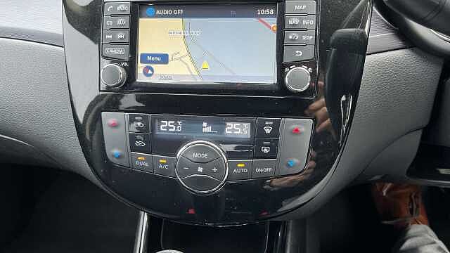 Nissan Pulsar PULSAR 1.2 DiG-T N-Connecta 5dr Xtronic