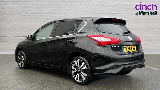 Nissan Pulsar PULSAR 1.2 DiG-T N-Connecta 5dr Xtronic