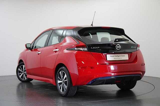 Nissan LEAF 40KW Acenta Auto with Intelligent Cruise Control and Rear View Camera