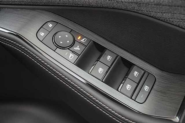 Nissan X-Trail 1.5 VC-T 163 Mild Hybrid Acenta Premium X-Tronic Auto with 5 Seats