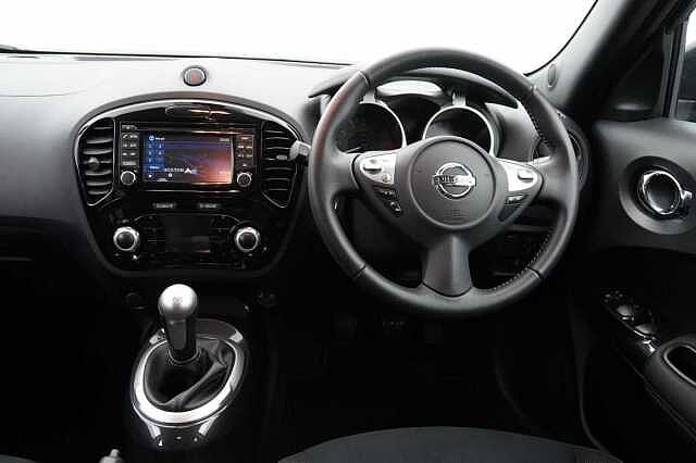 Nissan Juke 1.6 112 BOSE Personal Edition with Nav + Rear Camera &amp; Black Exterior Pack