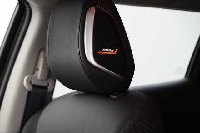 Nissan Juke 1.6 112 BOSE Personal Edition with Nav + Rear Camera &amp; Black Exterior Pack