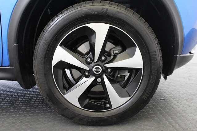 Nissan Juke 1.6 112 BOSE Personal Edition with Nav + Rear Camera &amp; Black Exterior Pack