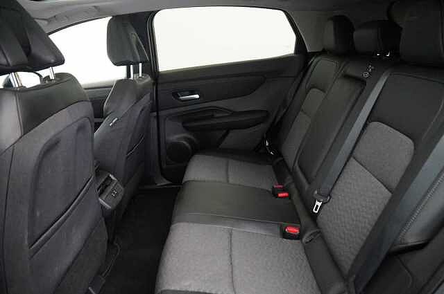 Nissan ARIYA 63KW Advance Auto with 22KW Onboard Charger + Sat Nav and 360 View Cameras