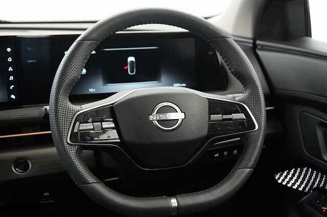 Nissan ARIYA 63KW Advance Auto with 22KW Onboard Charger + Sat Nav and 360 View Cameras